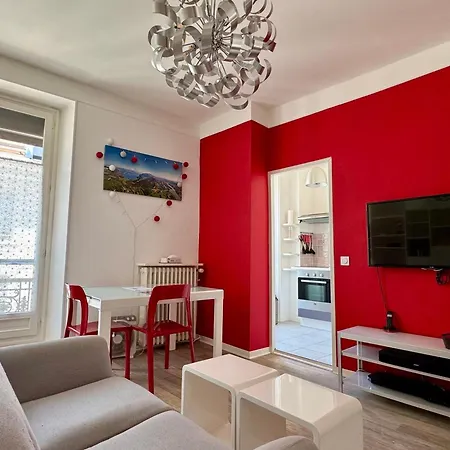 T1 Lumineux, Centre-ville Avec Wifi Et Parking - Fr-1-555-43 Apartmán Aix-les-Bains