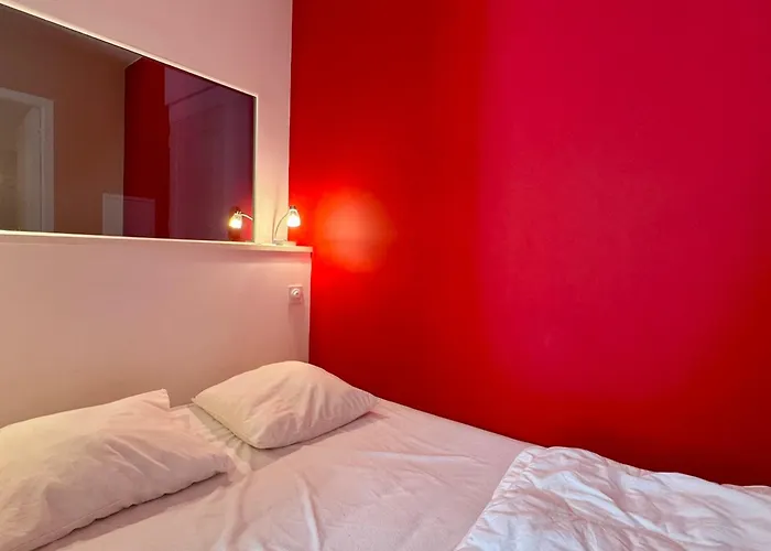 Апартаменты T1 Lumineux, Centre-ville Avec Wifi Et Parking - Fr-1-555-43 *