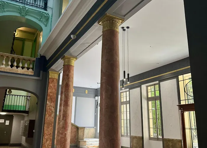 T1 Lumineux, Centre-ville Avec Wifi Et Parking - Fr-1-555-43 Lägenhet Aix-les-Bains