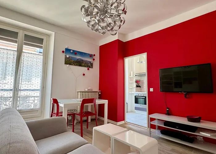 T1 Lumineux, Centre-ville Avec Wifi Et Parking - Fr-1-555-43 Lägenhet Aix-les-Bains